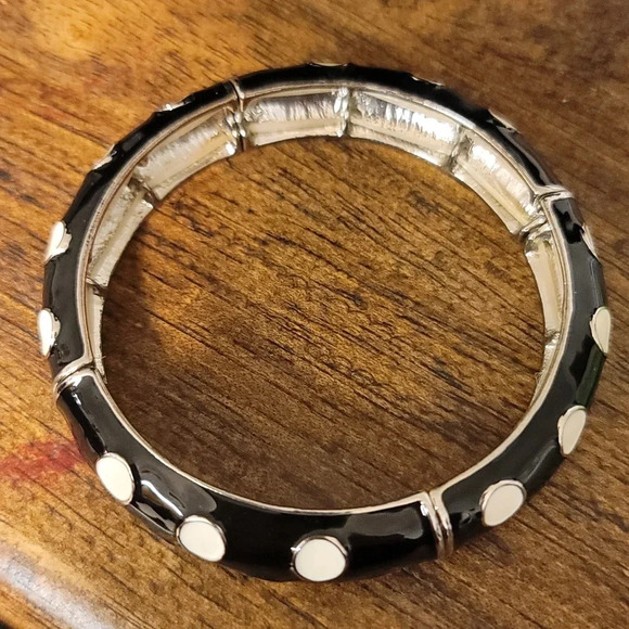 Black-and-white polka. bracelet - Picture 3 of 3